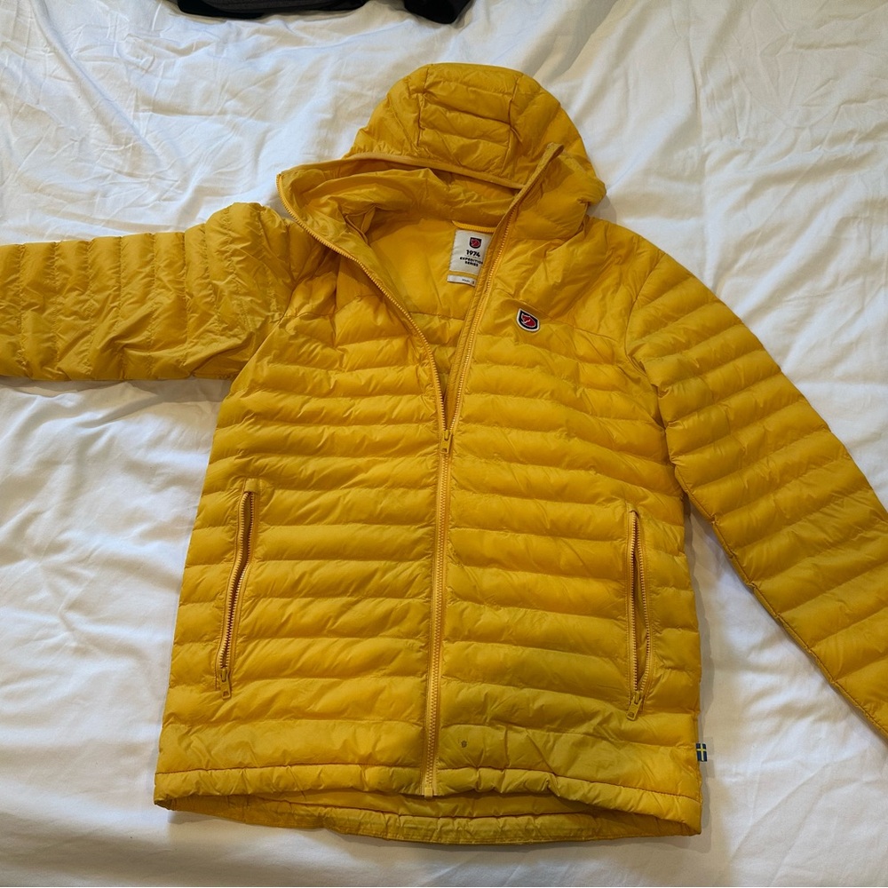 Fjallraven yellow expedition puffer jacket